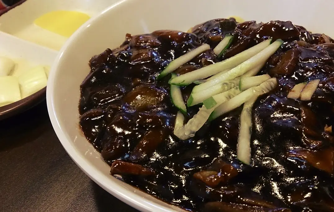 韩式炸酱面食谱 韩式炸酱面食谱