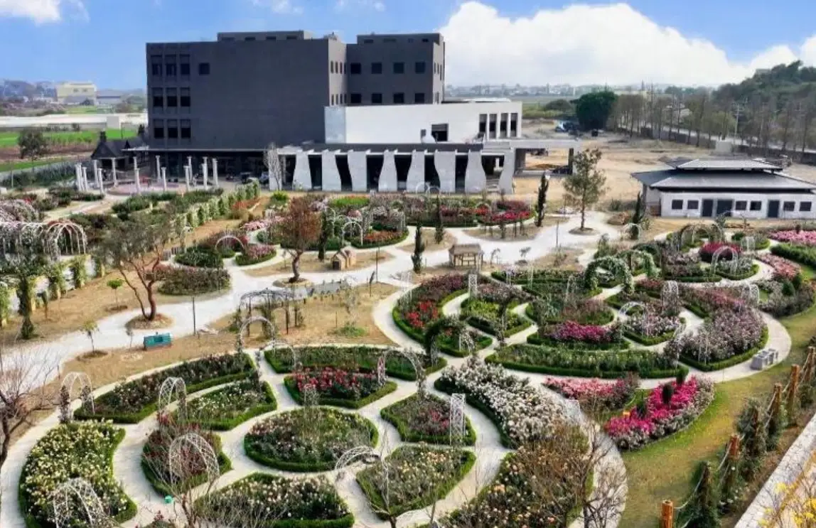 雅聞湖濱療癒森林附近景點