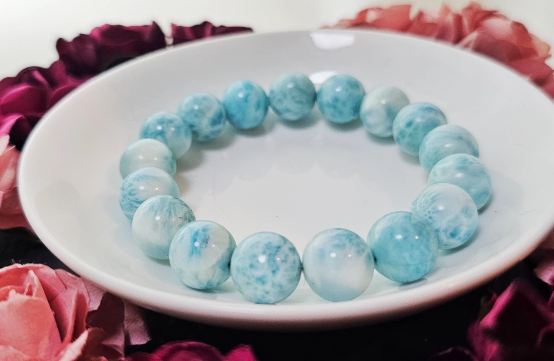 海紋石睡覺指南：改善睡眠品質的天然能量石使用秘訣