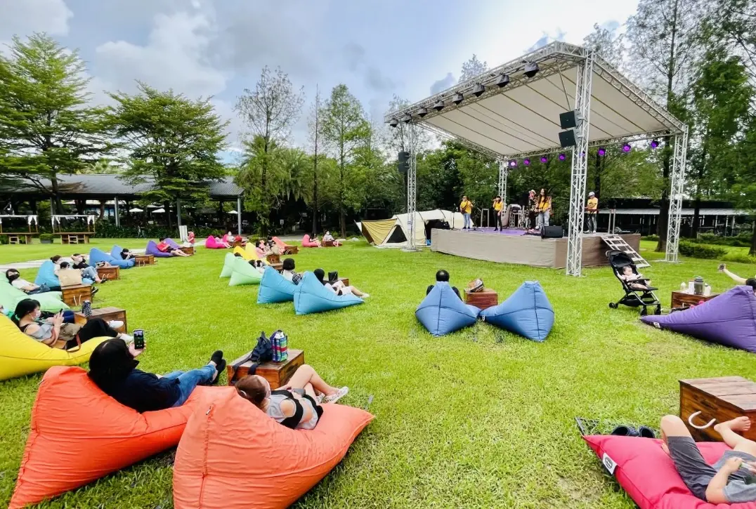 高雄看飛機景點