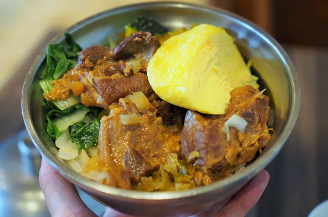 航空教育展示館美食