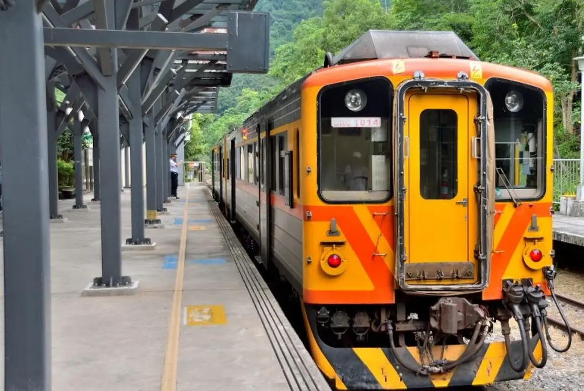 內灣火車怎麼搭？新竹內灣線一日遊完整交通攻略