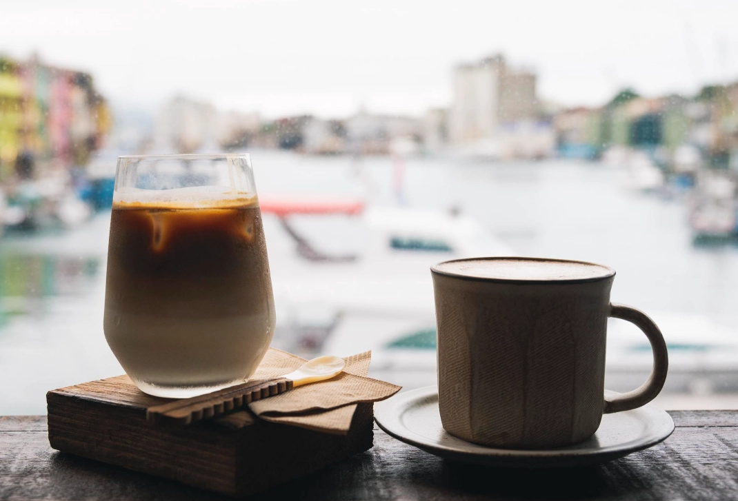 正濱漁港海景咖啡