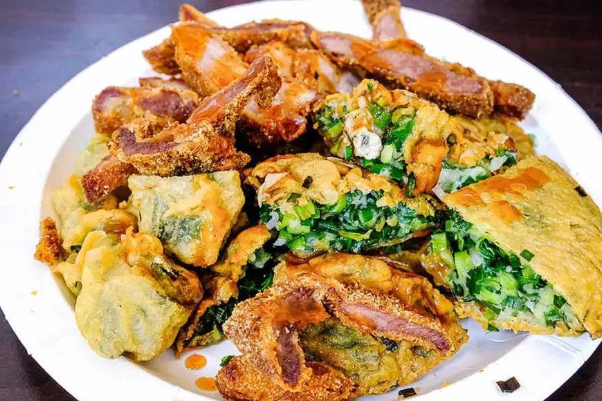 向上路三段小吃