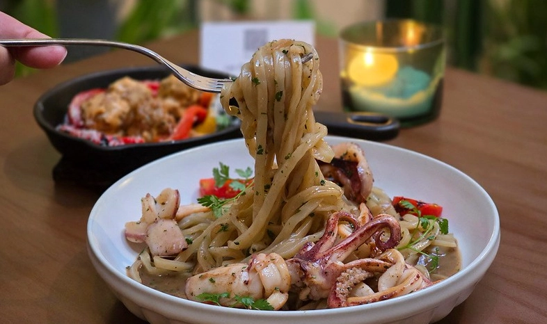 台中向上路美食