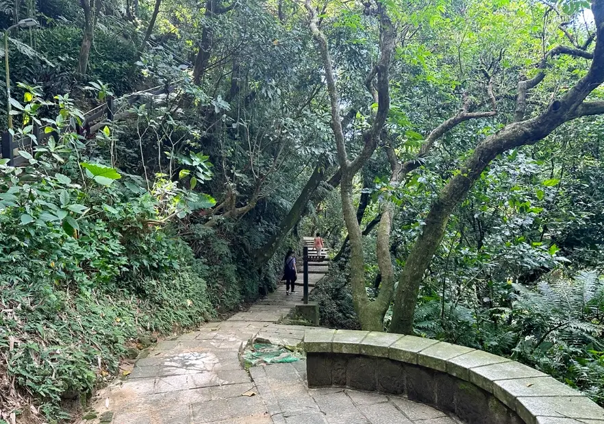 象山晚上登山 象山晚上登山