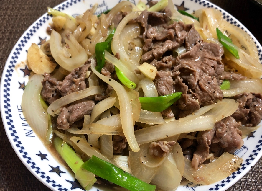 黑胡椒洋蔥炒牛肉 做法